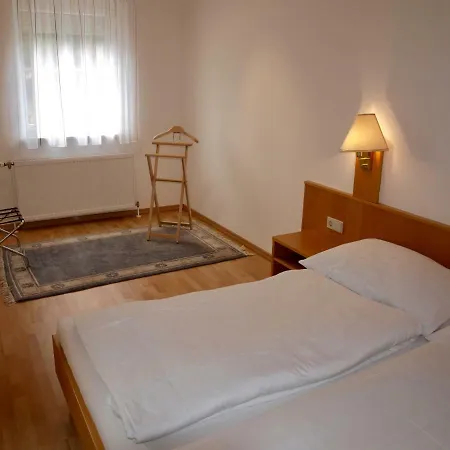 Appartement Charmantes Mit Terrasse Zum Garten Nahe Wien